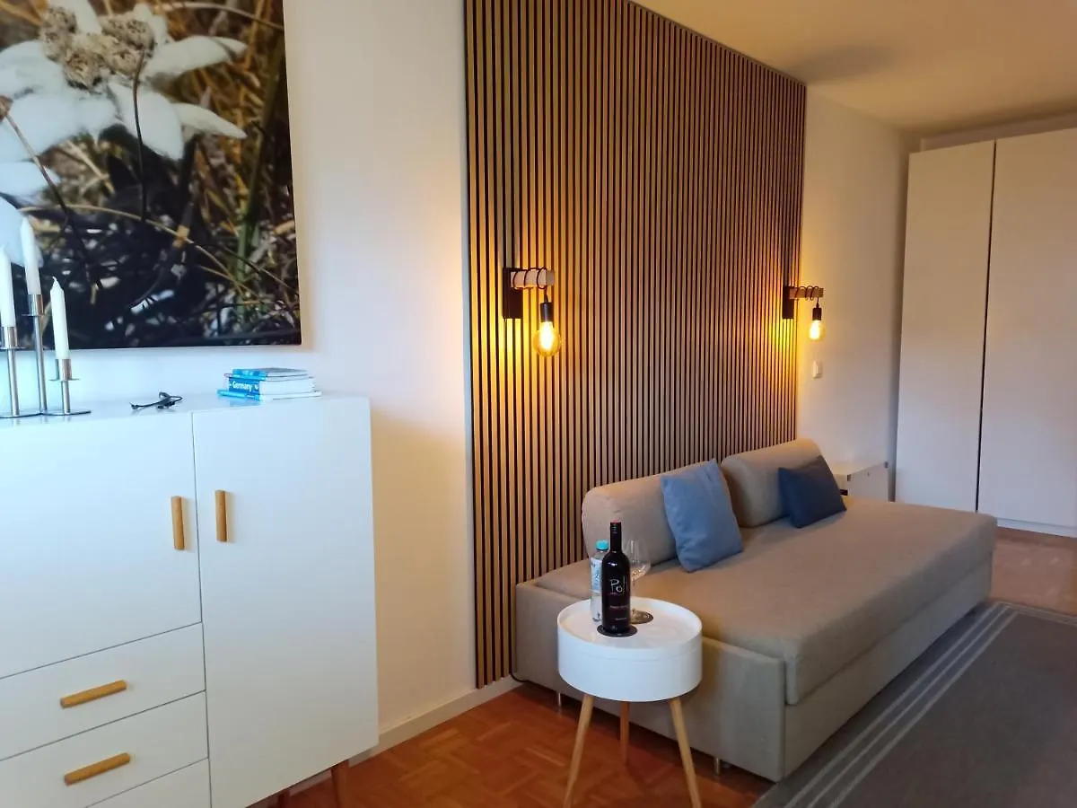 Cosy Little Apartment München